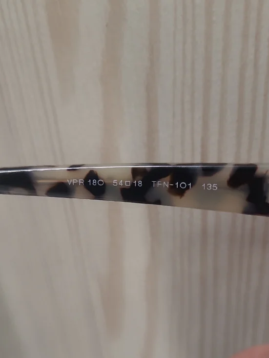 Authentic PRADA - Picture 8 of 10